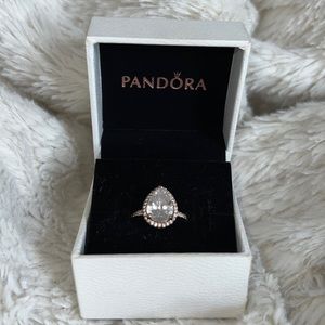 Pandora Sparkling Rose-gold Teardrop Halo Ring